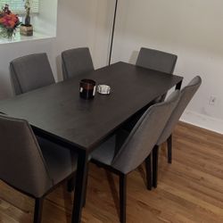 Extendable Dining Room Table