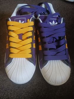 adidas SUPESTAR sample ( true 1 of 1) size 9