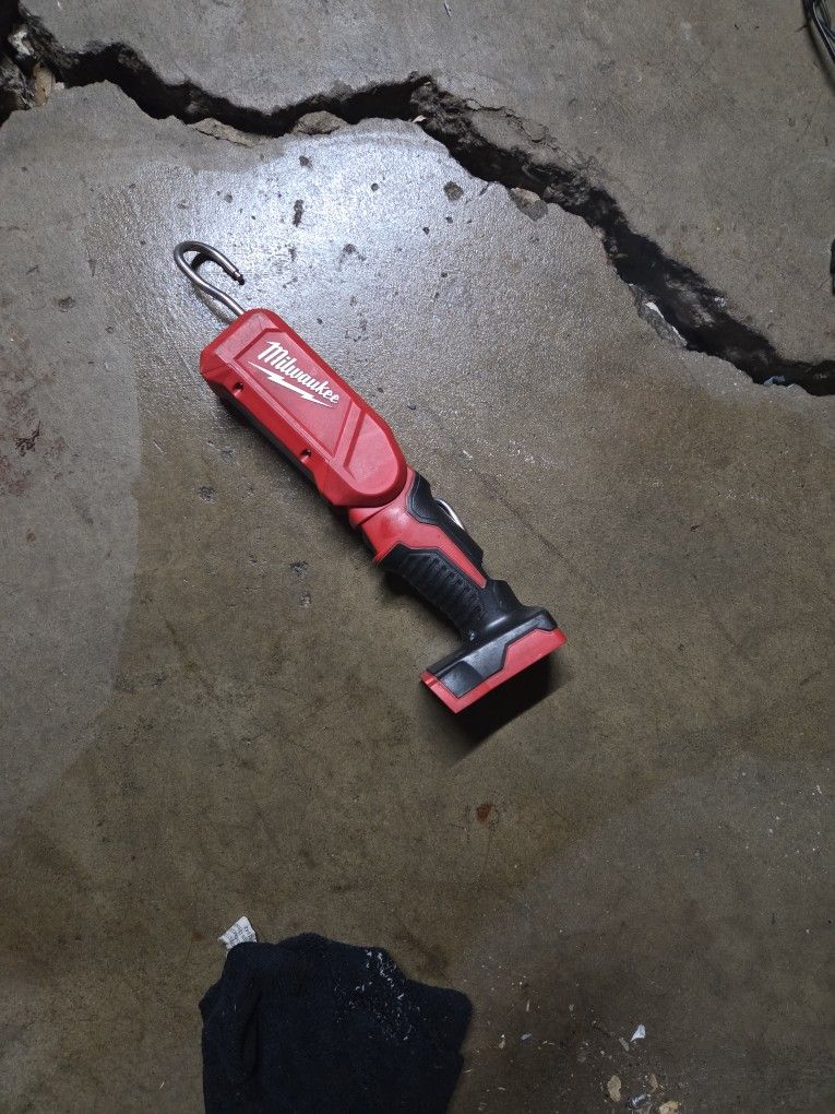 Milwaukee Flashlight