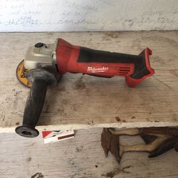 Milwaukee 4 1/2” Cut Off Grinder 