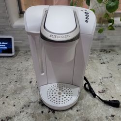 Keurig Cofee Machine White