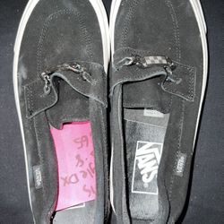 VANS Women Size 8 