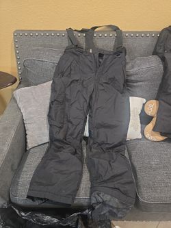 Adult Small Snow Pants