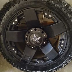 Universal 6 Lug 20x10 Rims .33x12.5 Tires