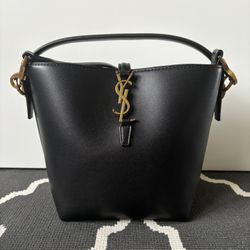 Black Designer Smooth Leather Top Handle/Crossbody Bag