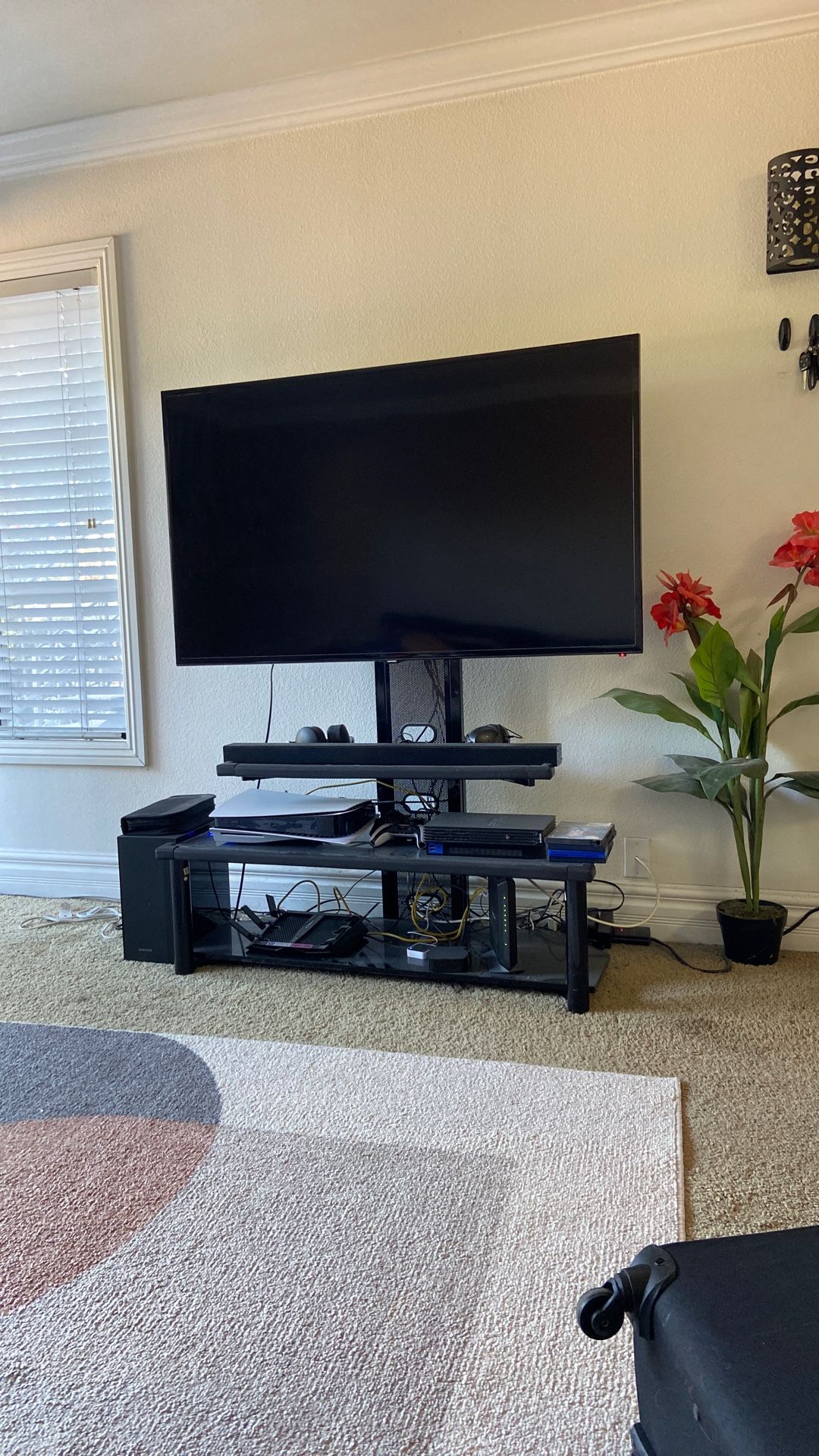 TV Stand 