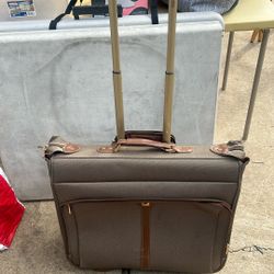 London Fog Luggage 
