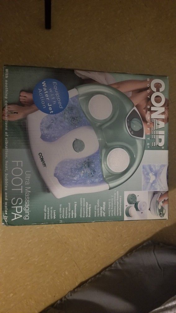 Conair Body Benefits Ultra Massaging Foot Spa
