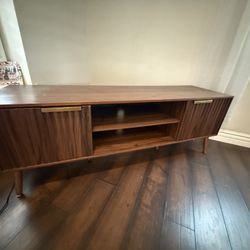 TV STAND (55” DISPLAY)