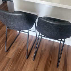 Cobbler Black 26" Faux Leather Bucket Seat With Baseball Stitch Counter Height Stool With Back