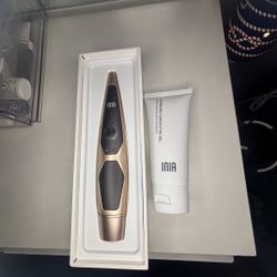 INIA RF Skin Tightening Device