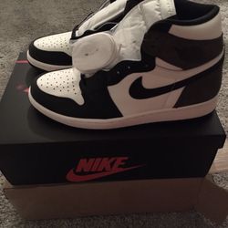 AIR JORDAN 1 MOCHA SZ 10 BRAND NEW!