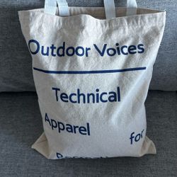 Outdoor voices tote