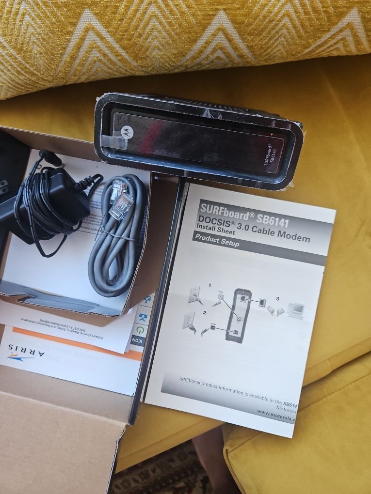 Surfboard Cable Modem Model SB6141