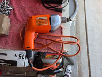 Black And Decker 3/8 Corded Drill