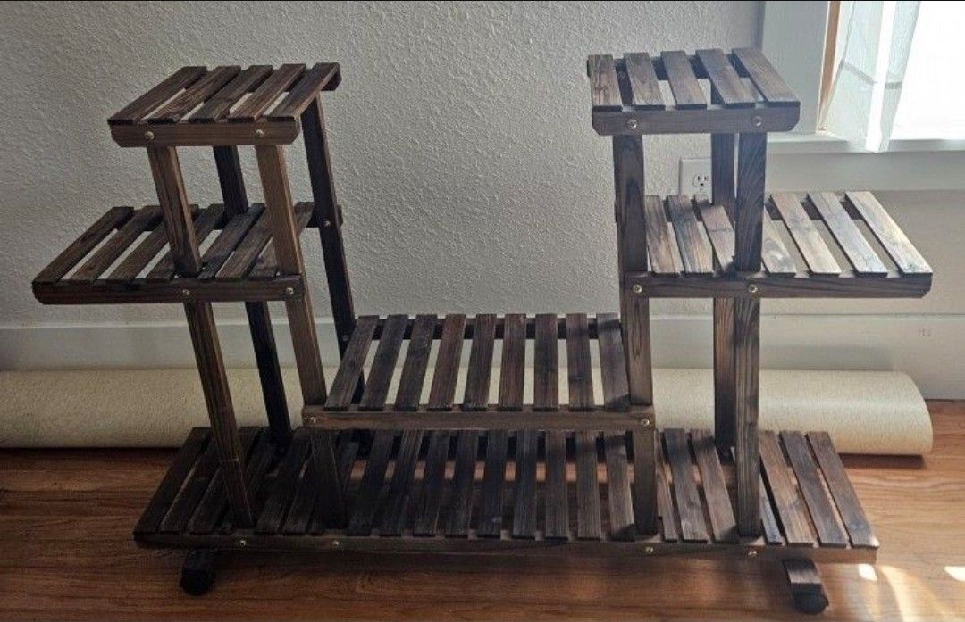 Plant Stand - Like New