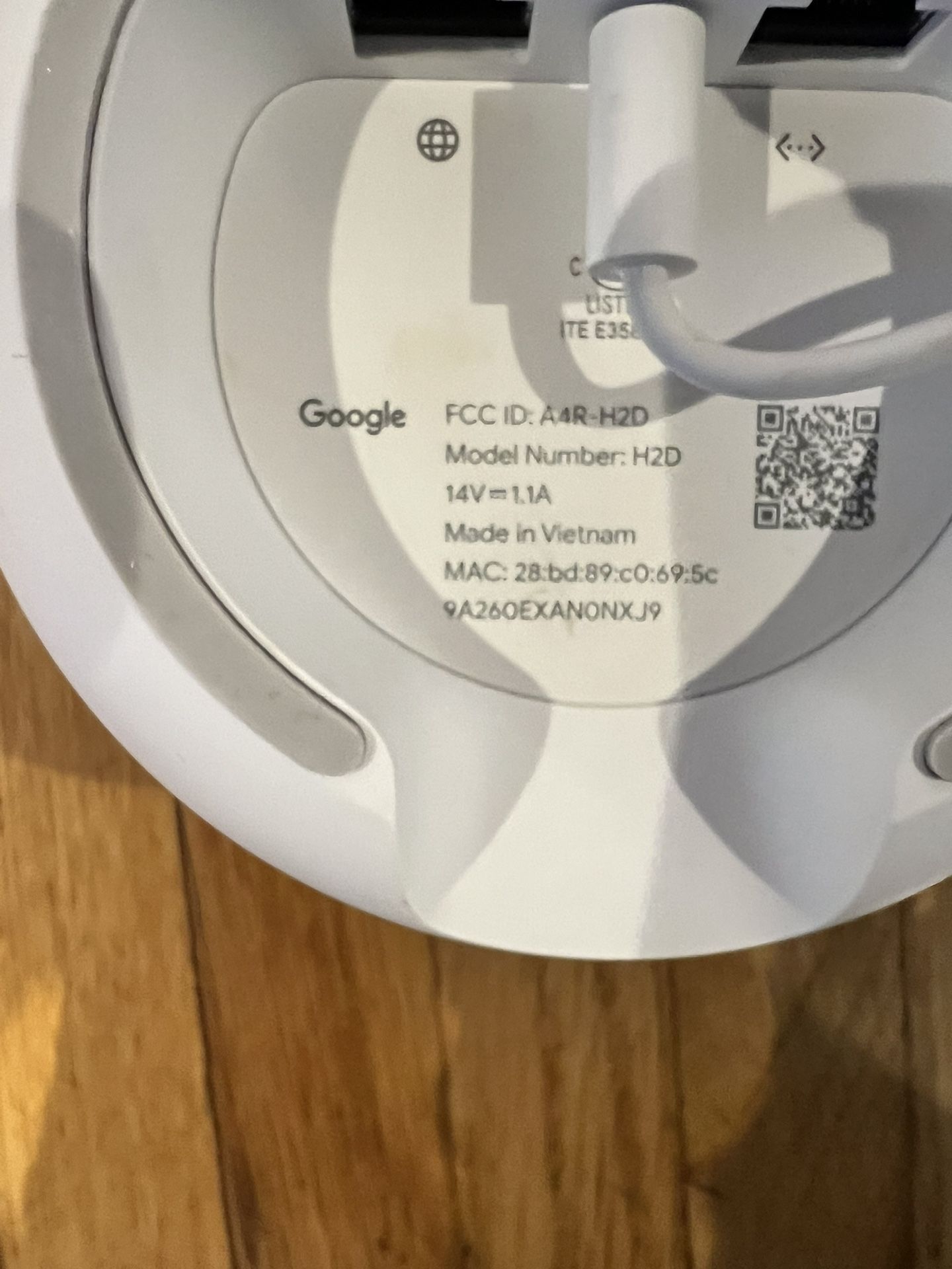 Google Nest WiFi Router And 2 Point Mesh E