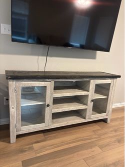 TV Console