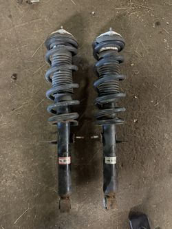Infiniti G37 Coupe Front Strut Assembly