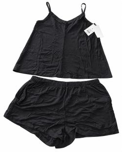 *New With Tags* Womens (M).Sleepwear Set