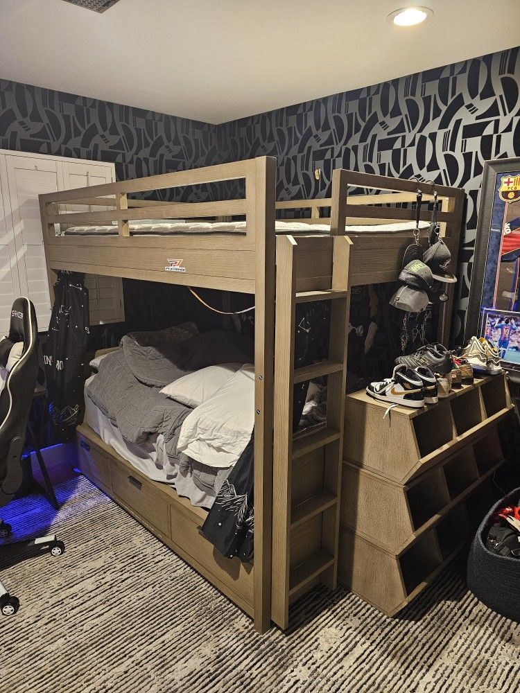 RH Laguna Storage Bunk Bed (Full/Full, Aged Driftwood