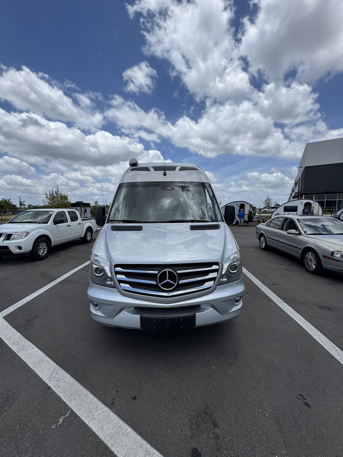 2017 ROADTREK SS AGILE