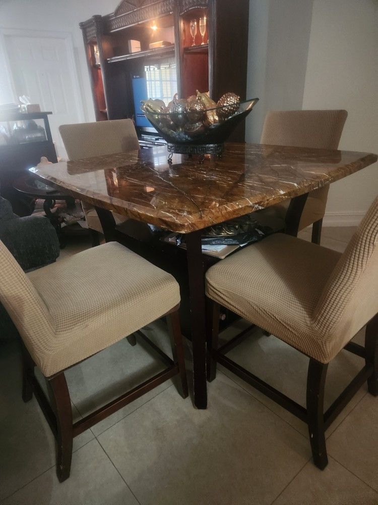 MARBLE DINNING ROOM SET