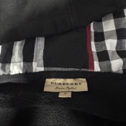 Men’s zip up Burberry 