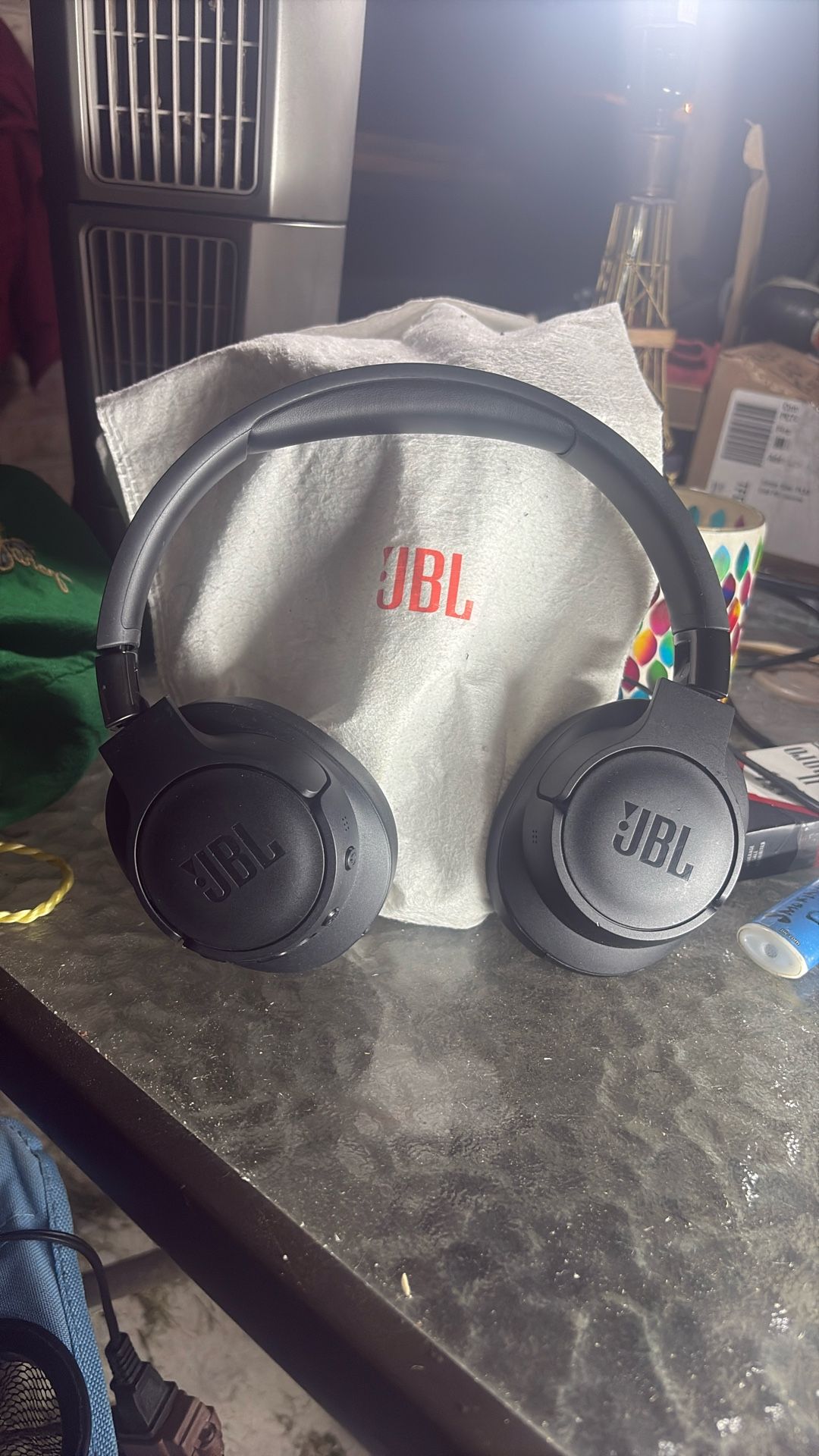 JBL TUNE770NC
