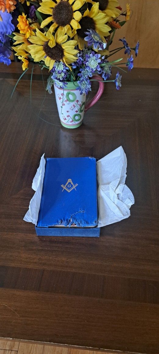 Old Holly Bible