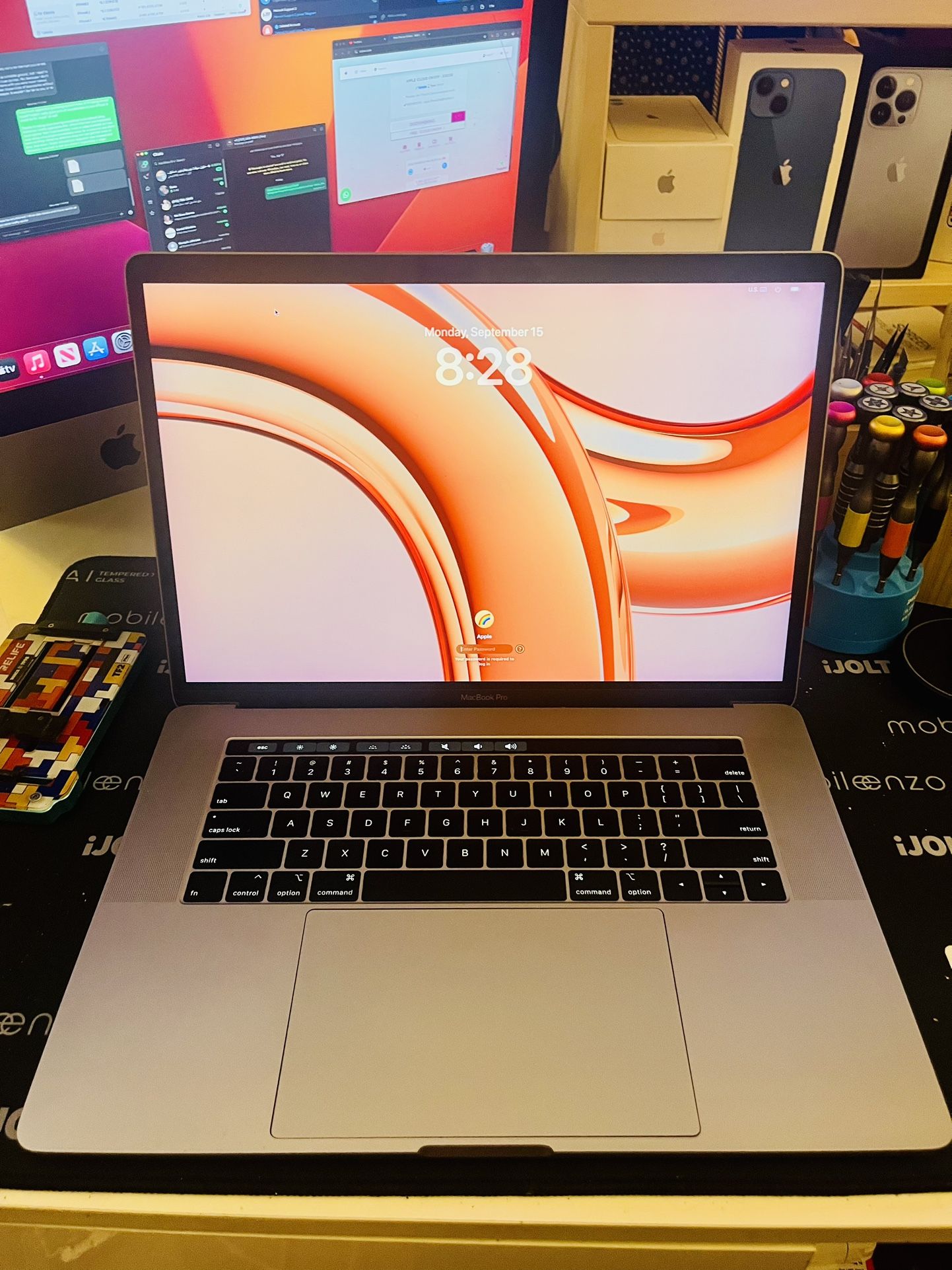 15” A1990 MacBook Pro 2.9Ghz i9 32Gb Ram 1TB SSD