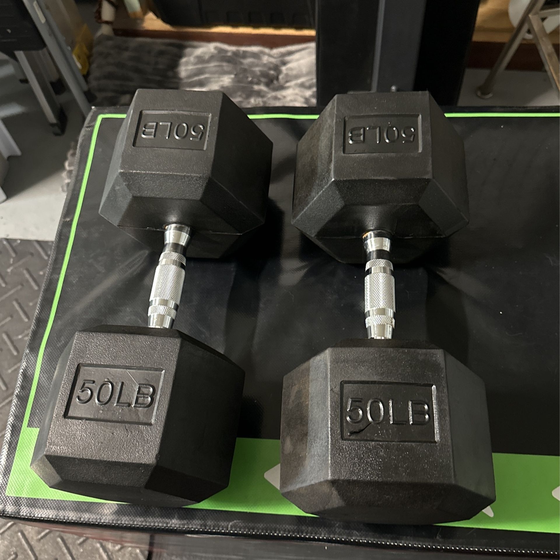 50 Lb Dumbbells Rubber Hex 