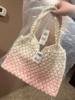 Hollister Beach Bag – Pink & White Crochet Tote (New with Tags)