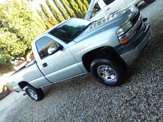 01 2500 HD 6.6 Turbo Diesel Silverado