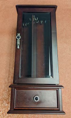 Rotating Jewelry Box Display - 17in Tall - Used Great Condition
