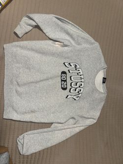 5 $ Stussy Sweater 