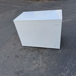 10 Cubic Deep Chest Freezer With Delivery 