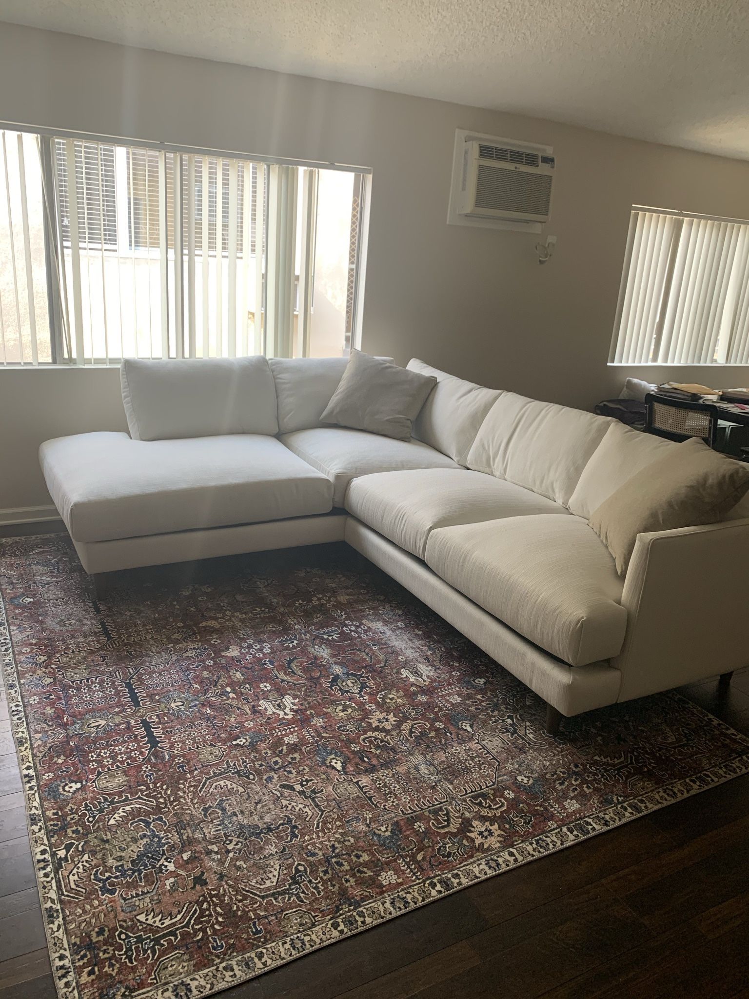 Adeline II Sectional Sofa – Great Condition!