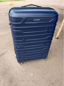 Suit case