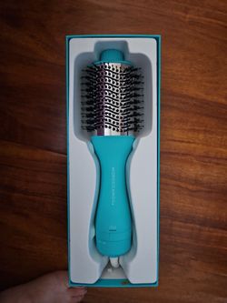 Moroccanoil Effortless Style 4-in-1 Blow-Dryer Brush