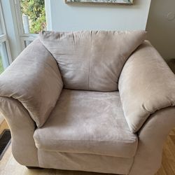 Off White Oversized Chair
