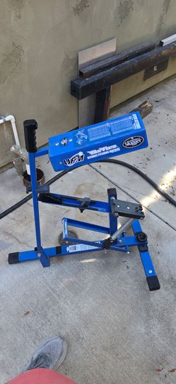 Blue Flame pitching machine