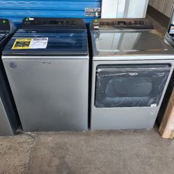 27"New Whirlpool Washer& electric Dryer Stainless Steel