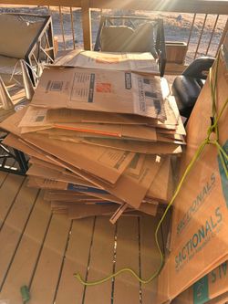Free moving boxes