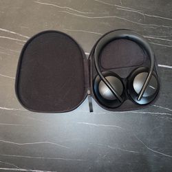 Noise Cancelling Bose Headphones!