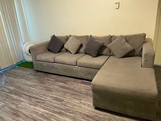 Gray L-Shaped Sectional Sofa