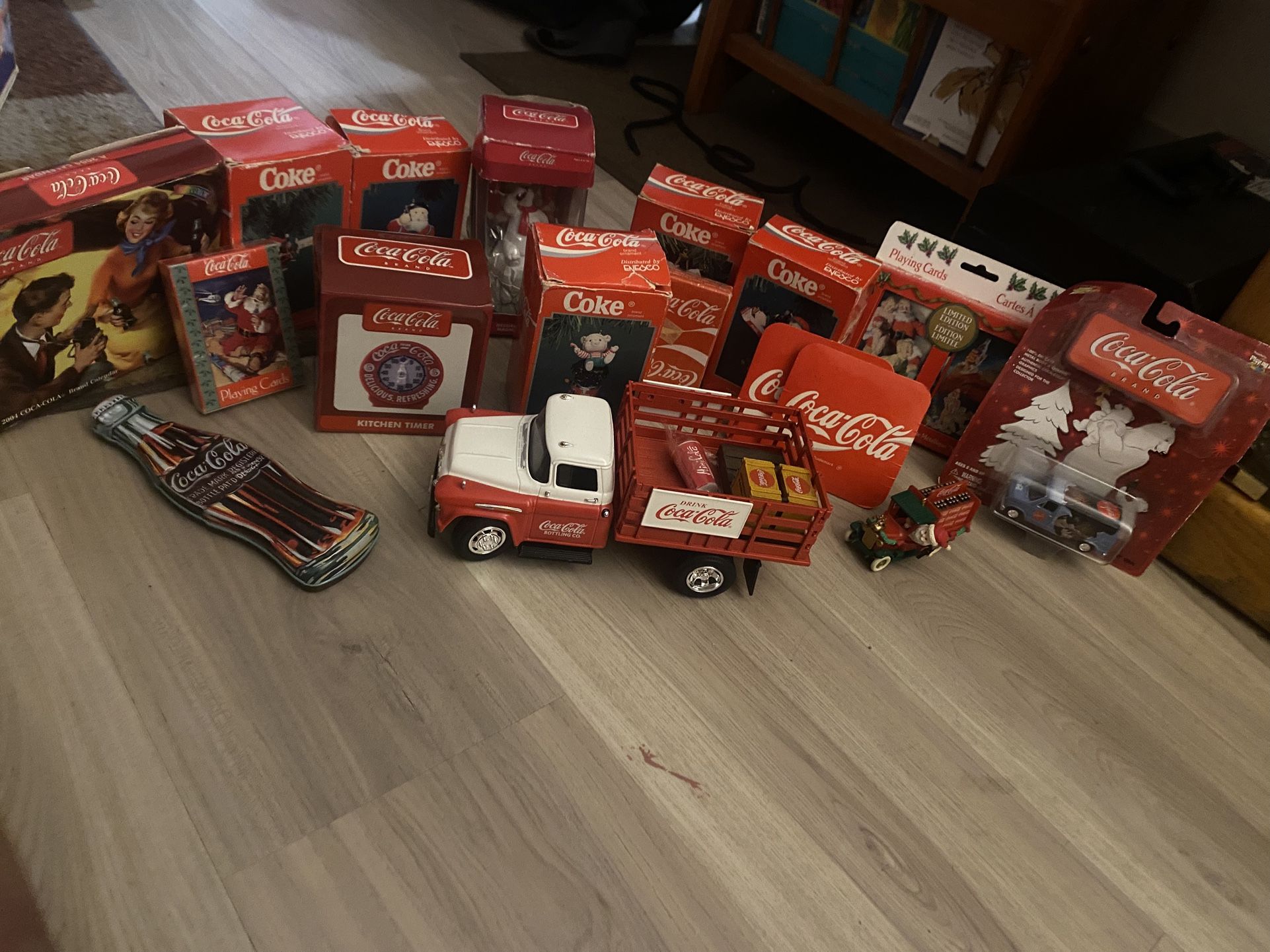 Coca Cola Collectible Set 