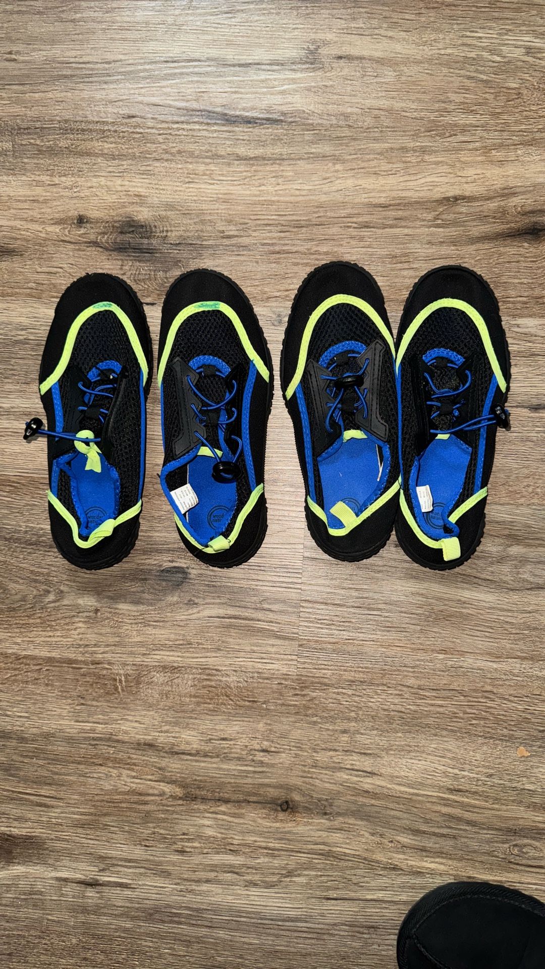 KIDS SWIM SHOES 2For 1 Price