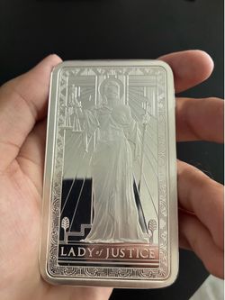 10 oz silver bar PAMP lady of justice