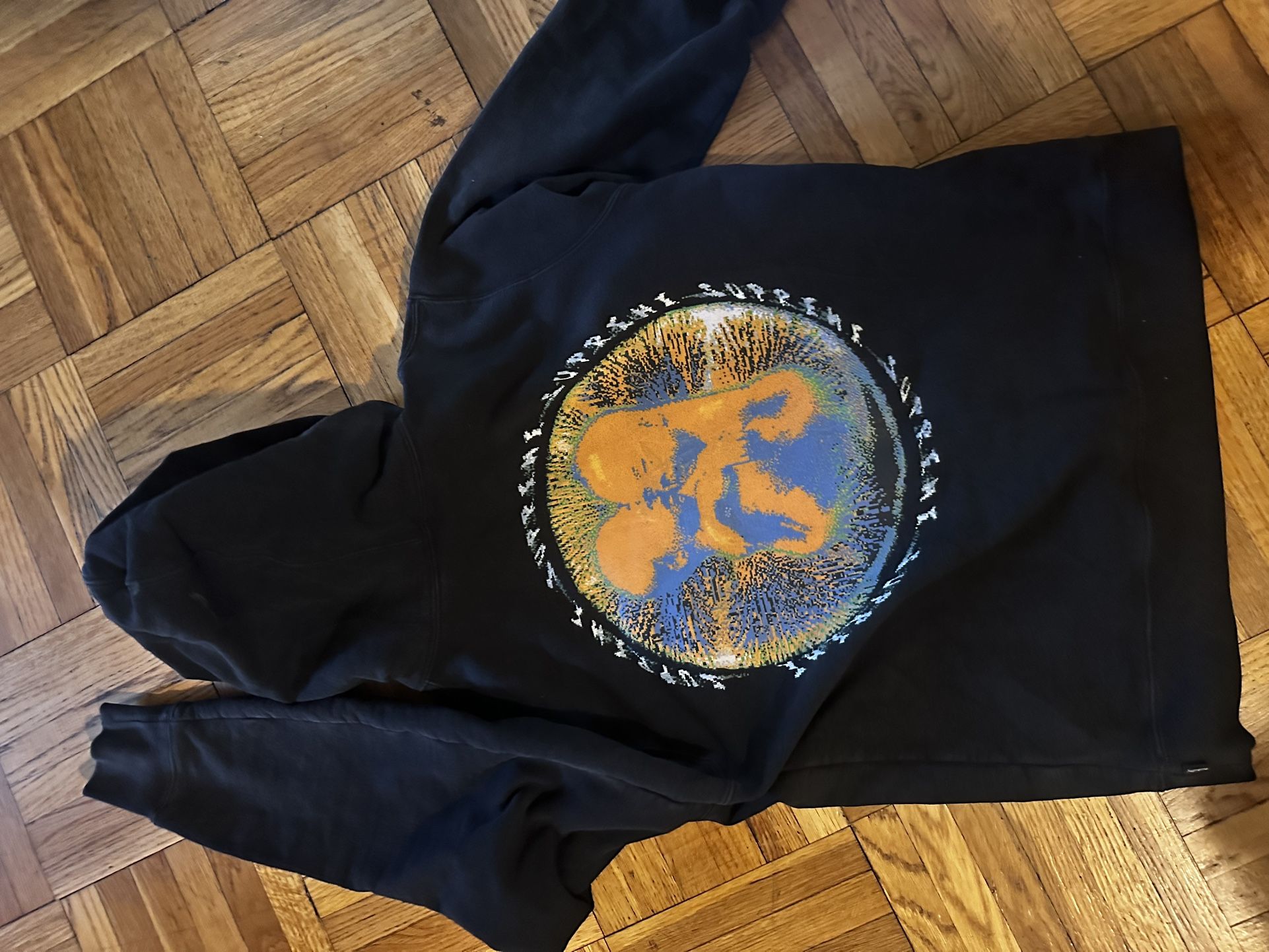 Supreme Hoodie